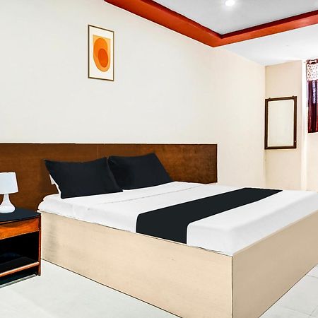 Hotel O Royal Lodge Koregaon Exterior foto